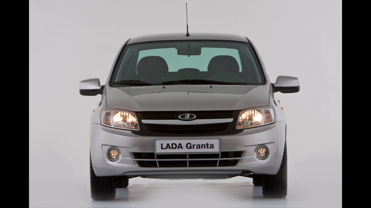 Lada apresenta o sedan Granta para mudar sua história