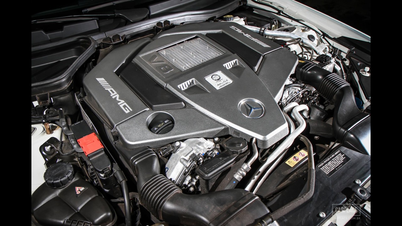 Teste: Mercedes-Benz SLK 55 AMG - Caçula endiabrada