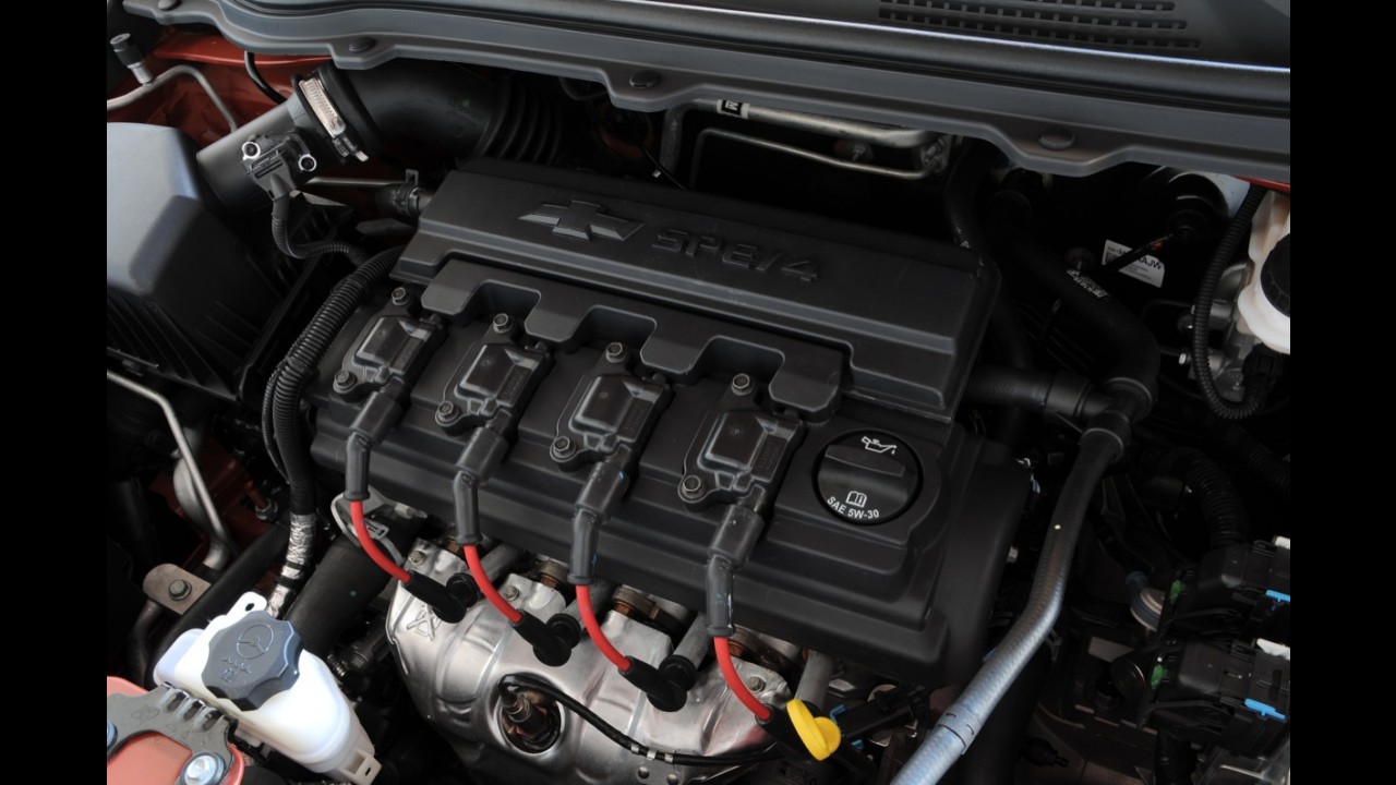 Teste: Chevrolet Onix LTZ 1.4 - Quem precisa de 1.6?