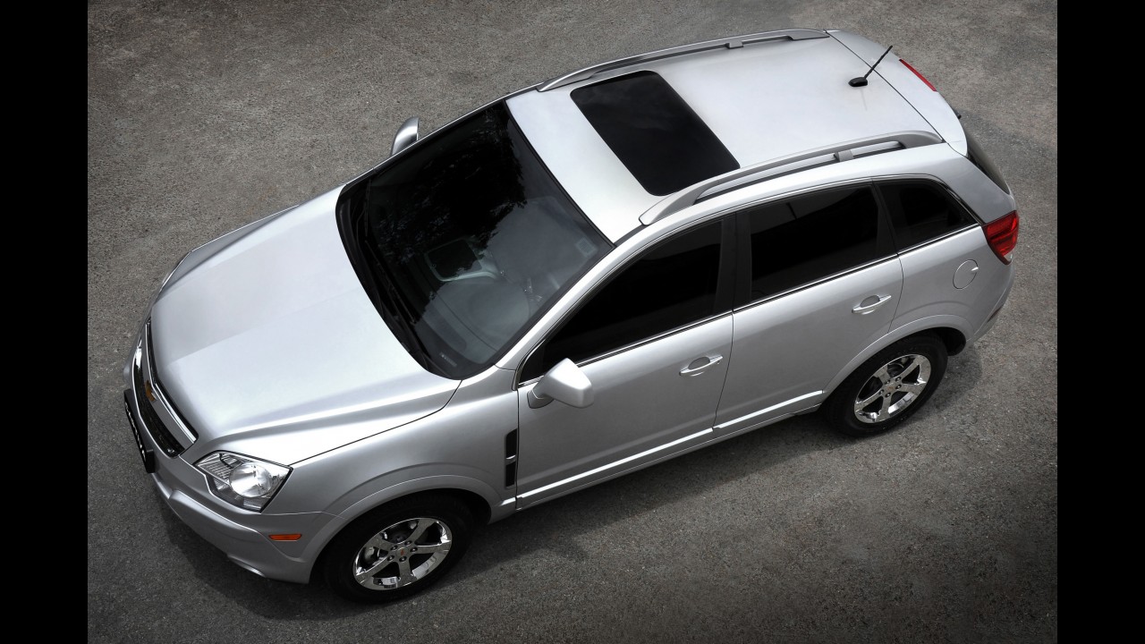 Chevrolet Captiva chega à linha 2012 com novos itens de série e preços mais em conta