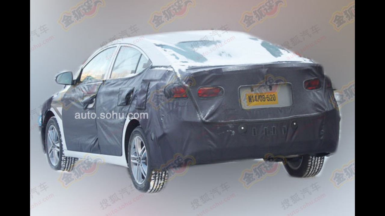 Flagra: nova geração do Elantra já roda em testes finais na China