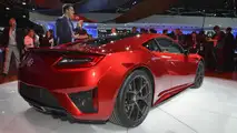 Acura NSX at 2015 NAIAS