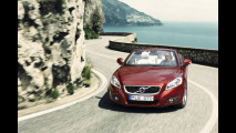 Volvo C70 model year 2010