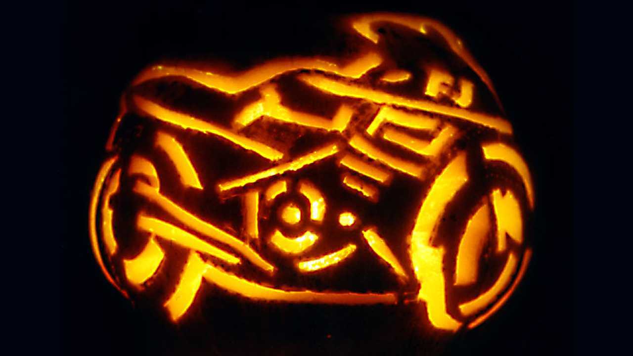 6 Motor Berkostum Super Menyeramkan Khusus Dibuat Untuk Perayaan Halloween