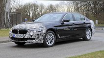 2021 BMW 5 Series facelift spy photo