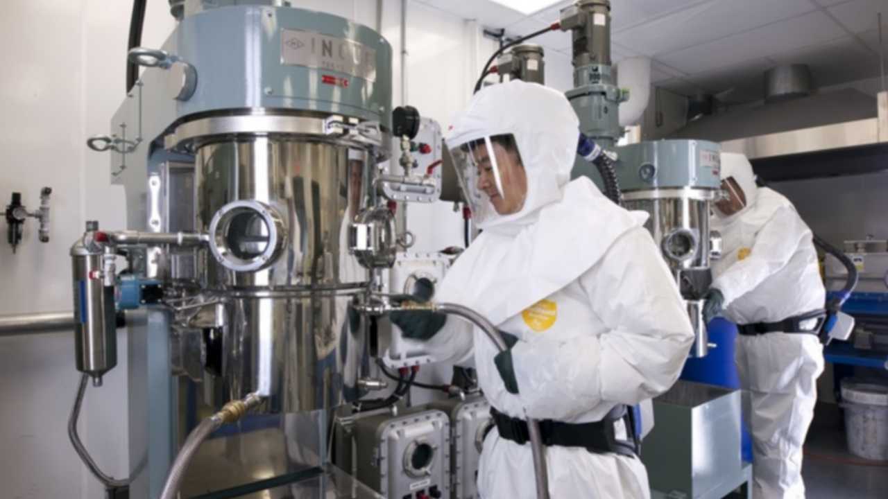 We Already Know Who Wants Goodenough's Solid-State Cells: Daimler