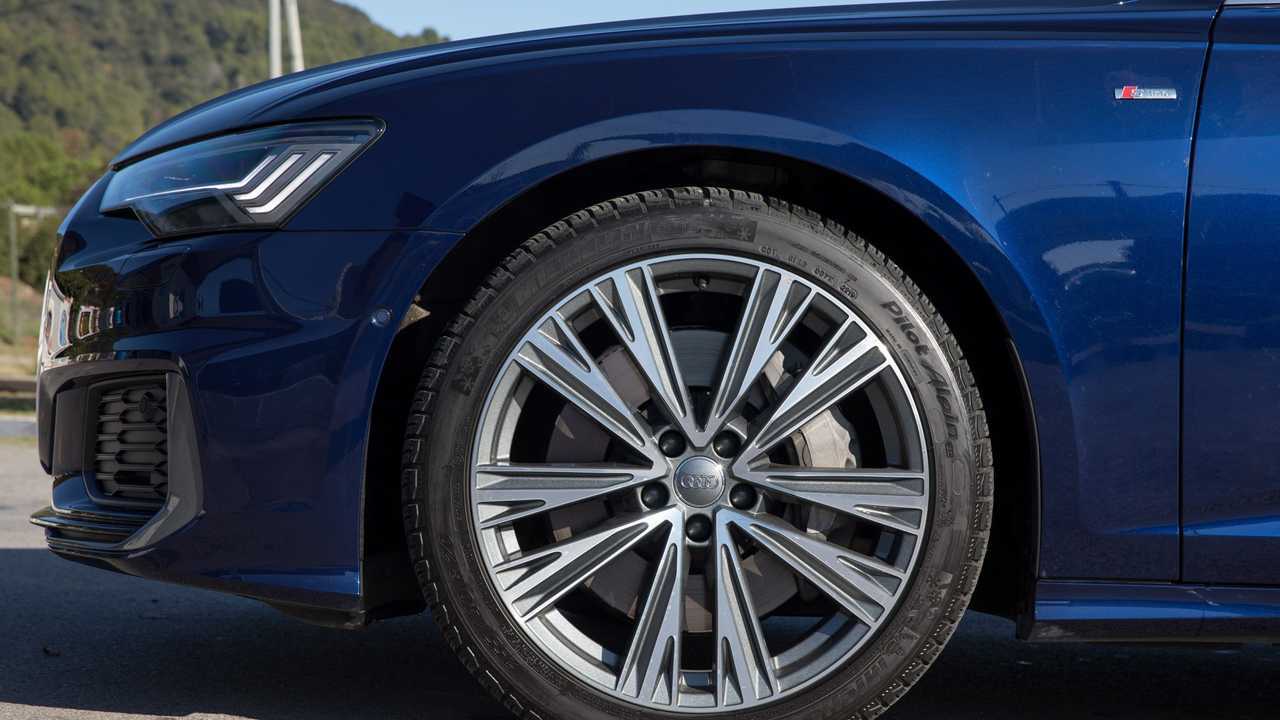 Седан Audi A6