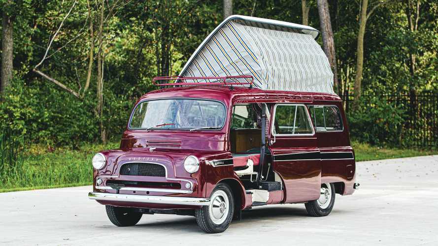 A subasta este camper británico Bedford CA Dormobile, de 1961