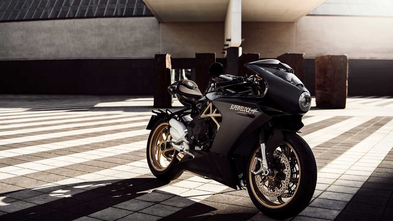 mv Agusta superveloce 800 2020