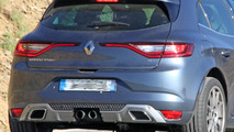 Renault Megane RS test mule spy photo