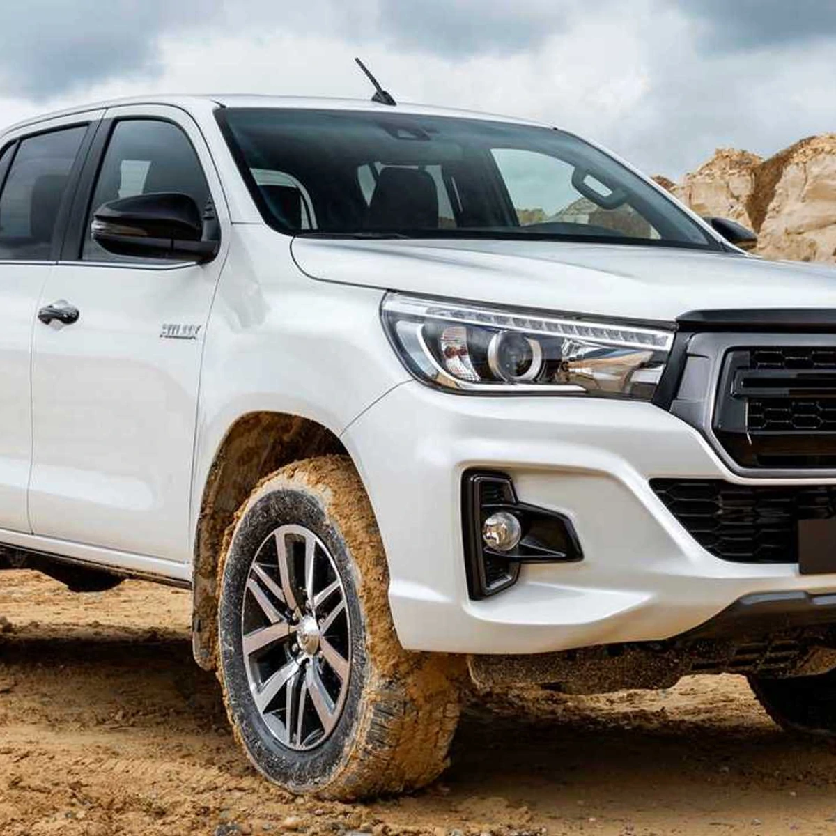 toyota-hilux-restyling-2019.webp