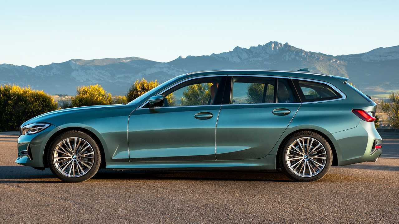 Nuova BMW Serie 3, il confronto con la vecchia