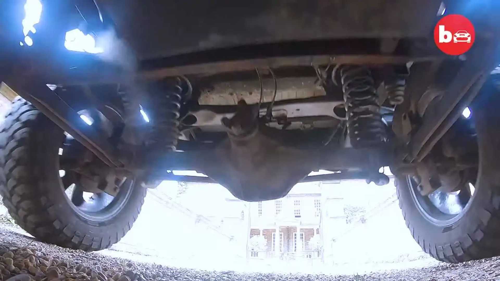 Hummer H2 Six-Wheeler