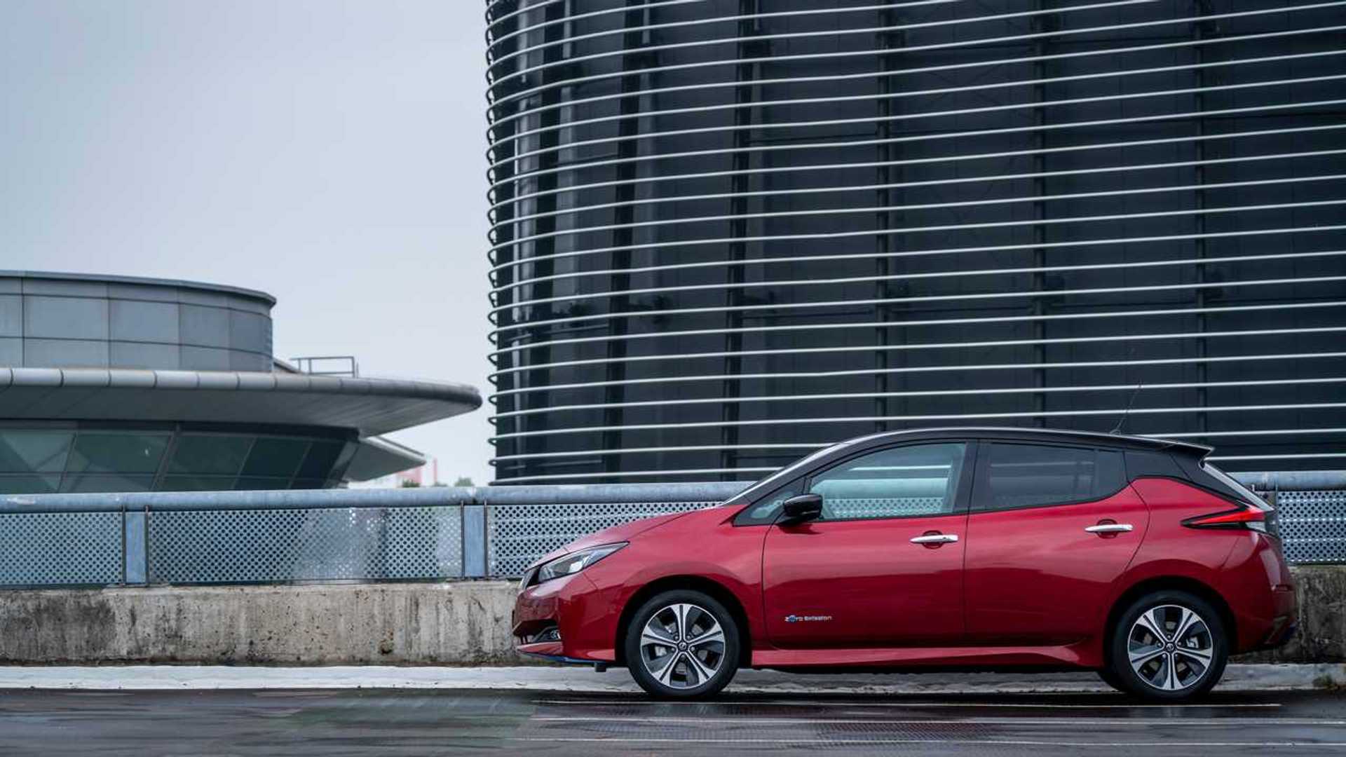 Nissan LEAF Gets A Price Cut In The UK