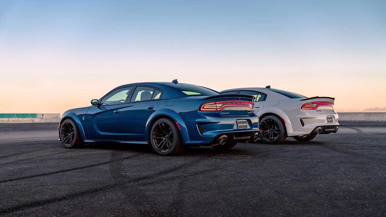 Dodge Charger SRT Hellcat et Scat Pack Widebody