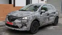 2019 Renault Captur Bol Kamuflajlı Casus Fotoğrafları
