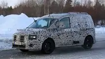 Neuer Mercedes-Benz Citan erste Erlkönigbilder