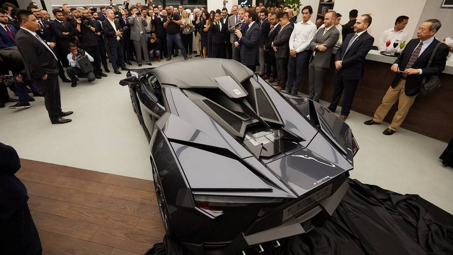 W Motors Fenyr SuperSport