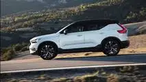 2018 Volvo XC40 D4 Momentum