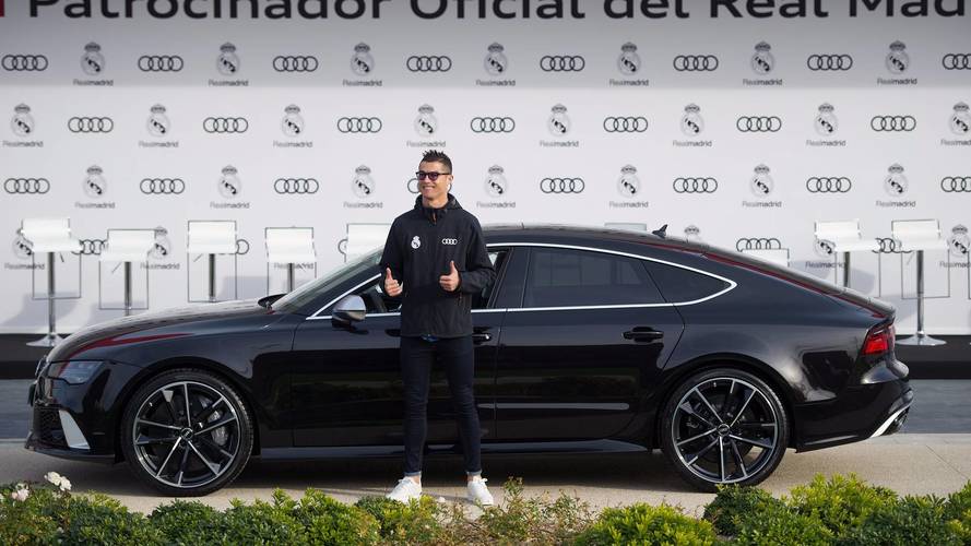 DIAPORAMA - Les joueurs du Real Madrid reçoivent leurs nouvelles Audi