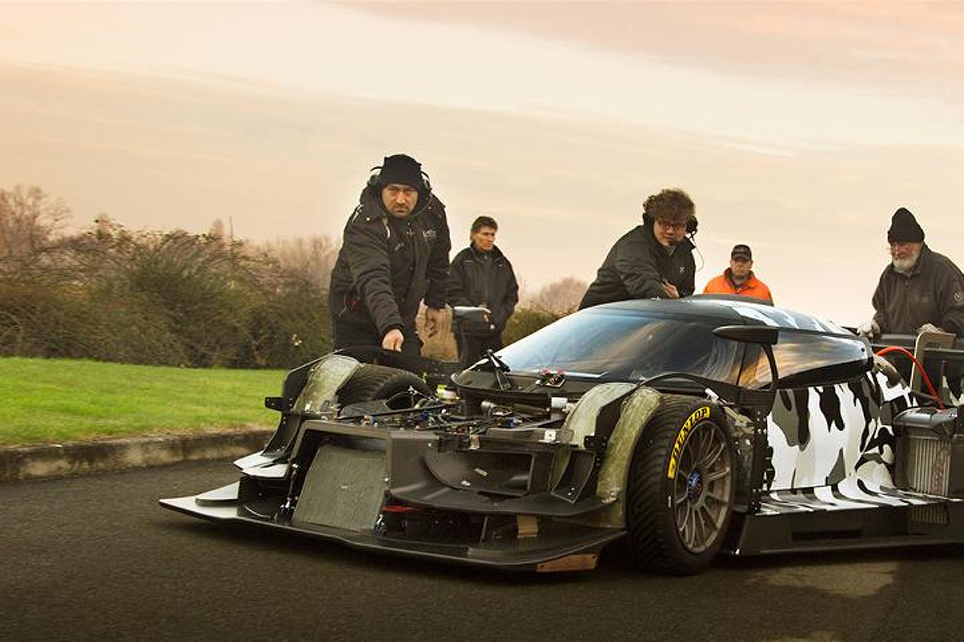 Glickenhaus Aims to Beat Ferrari With SCG 003 Supercar