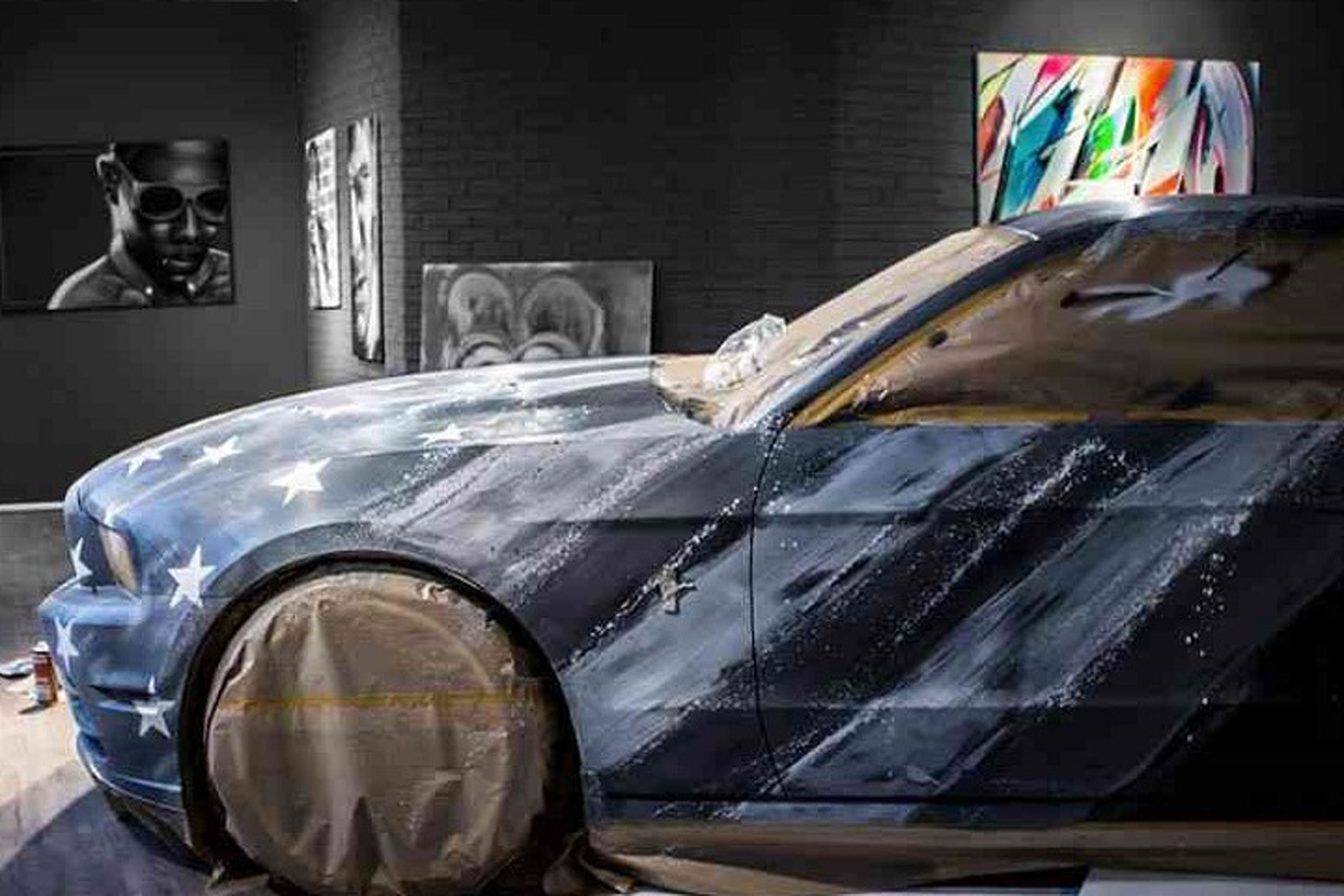 Patriotic Pony: Color-Changing Ford Mustang Shows Its True Colors