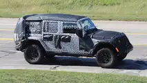 2018 Jeep Wrangler Casus Fotoğraflar