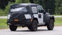 2018 Jeep Wrangler Two-Door Spy Photo