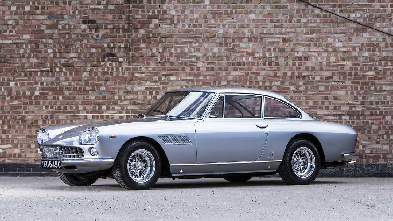Ferrari 330 GT 2+2