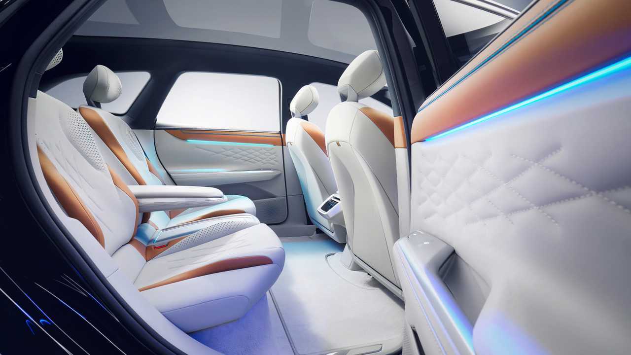 Volkswagen ID. Space Vizzion Concept