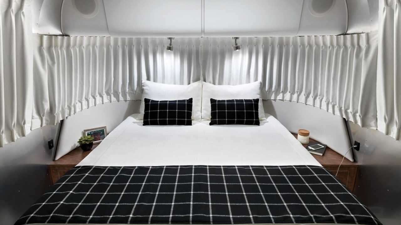 Airstream Globetrotter 30