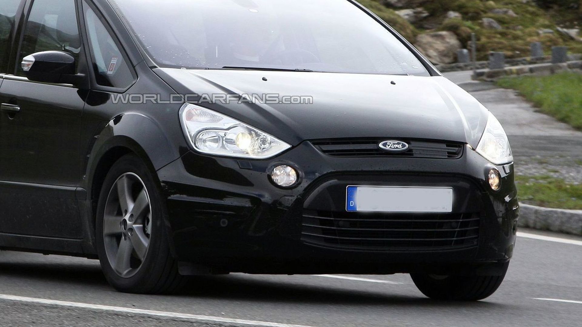 10 Ford S Max Facelift Spied In The Swiss Alps Motor1 Com Photos
