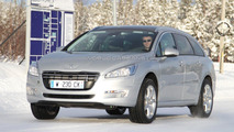 Peugeot 508 SW Allroad spied 09.02.2011