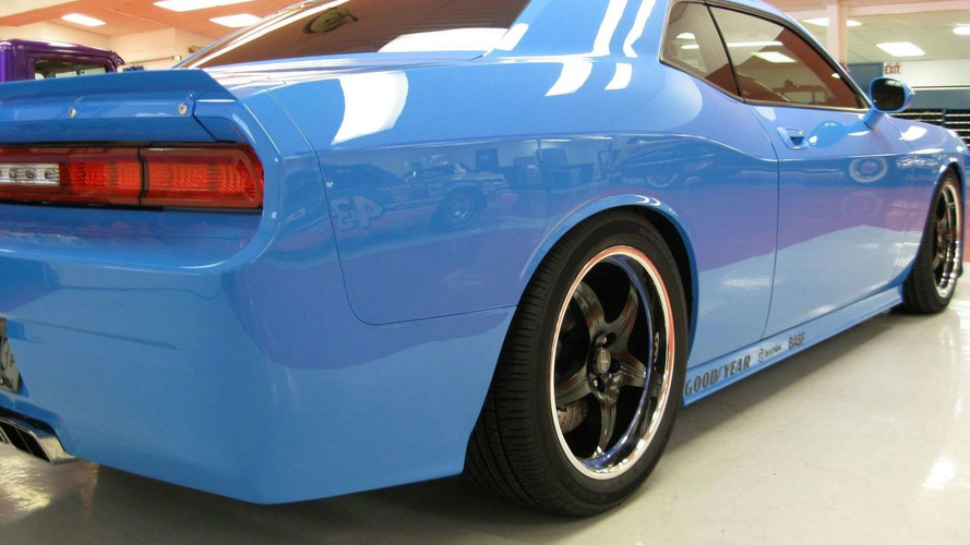 Richard Petty's Garage Tunes Dodge Challenger for Charity Photos