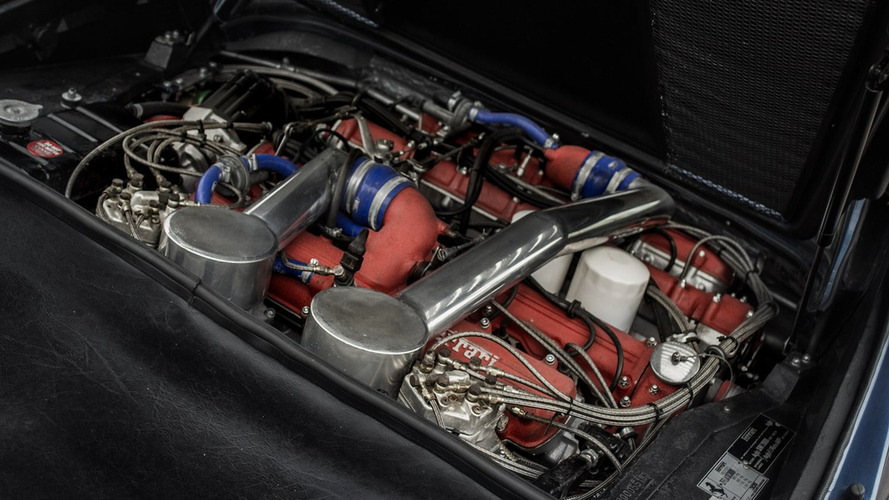 V12 motorlu 1985 Ferrari 308 GTS QV