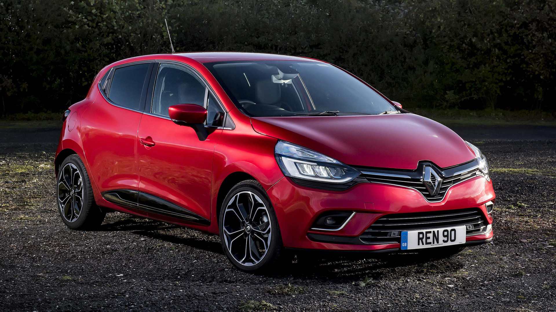 Zuidelijk gebed Zeehaven 2017 Renault Clio Review