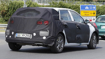 2017 Hyundai i30 / Elantra GT spy photo