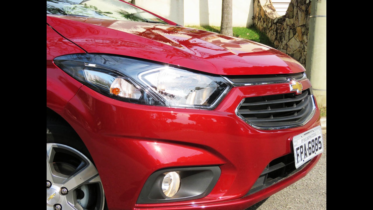 Teste CARPLACE: Novo Prisma LTZ 1.4 desafia a teoria do cobertor curto