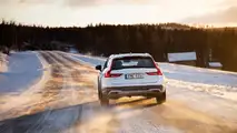 V90 Cross Country