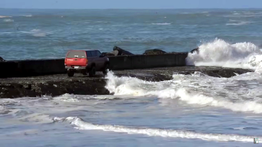 Nissan wave rescue