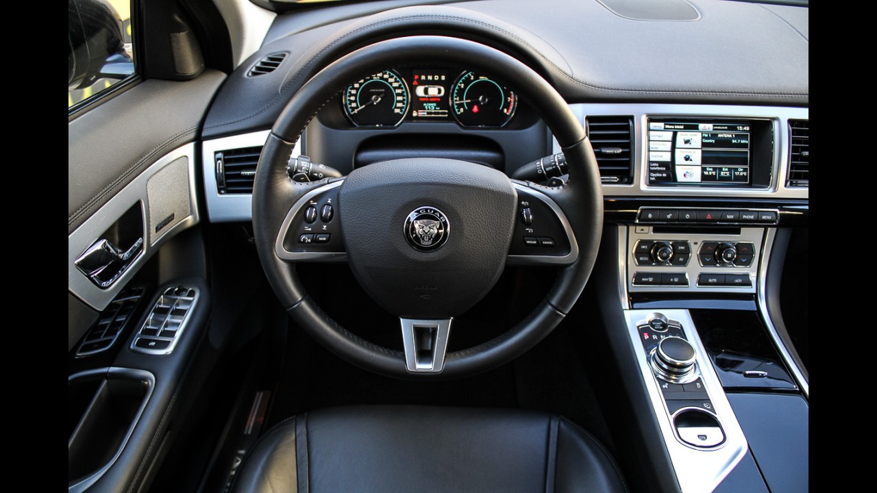 Avaliação: Jaguar XF Sport Luxury 2015 é predador em traje esporte-fino