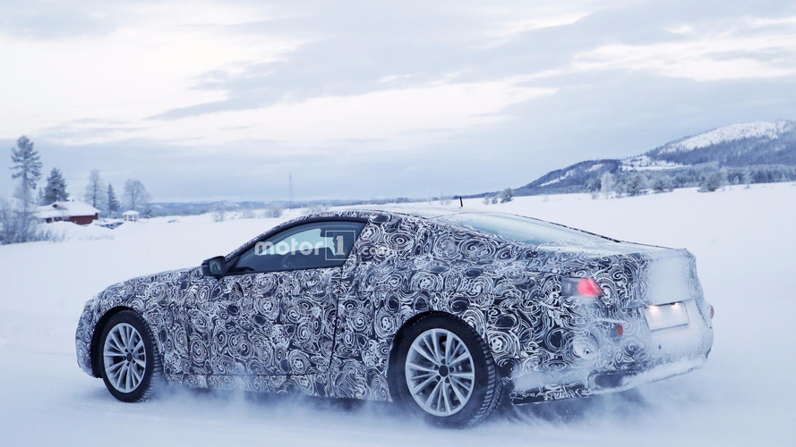 Yeni jenerasyon BMW 6 Serisi Coupe casus fotoğrafı
