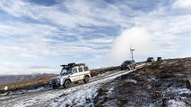 12 Mercedes SUVs traversed U.K. without using public roads