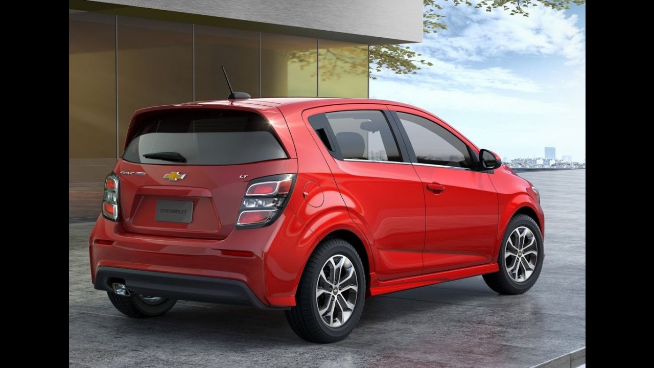 Chevrolet Sonic 2017 ganha novo visual e mais tecnologia - veja fotos