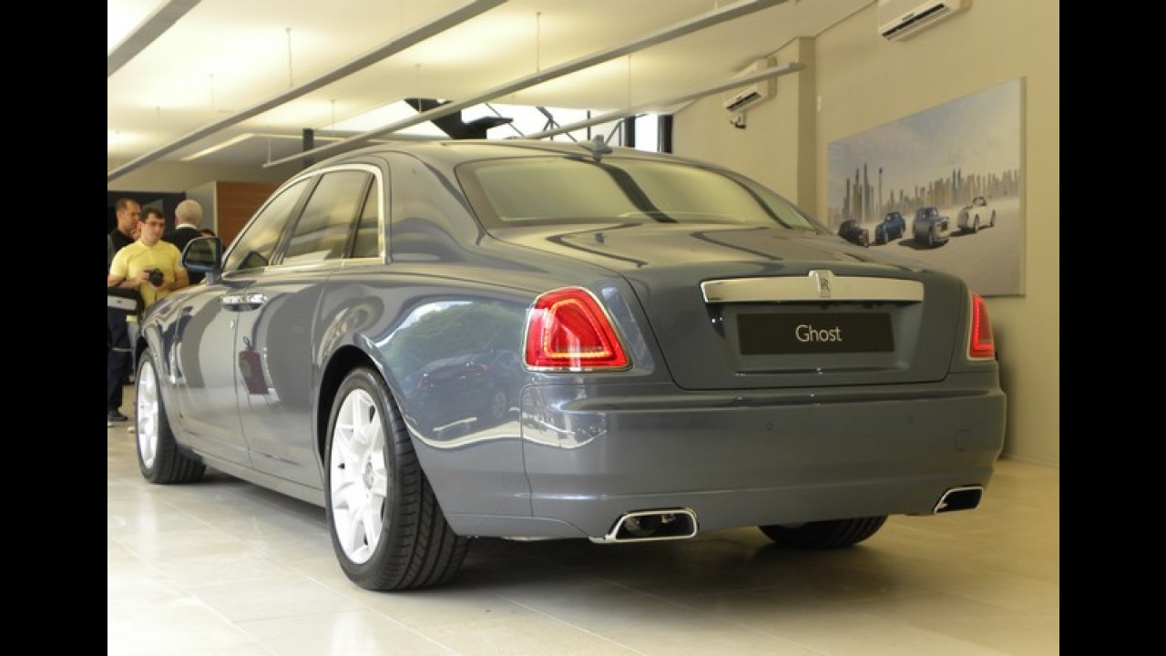 Rolls Royce inaugura a primeira concessionária da marca no país