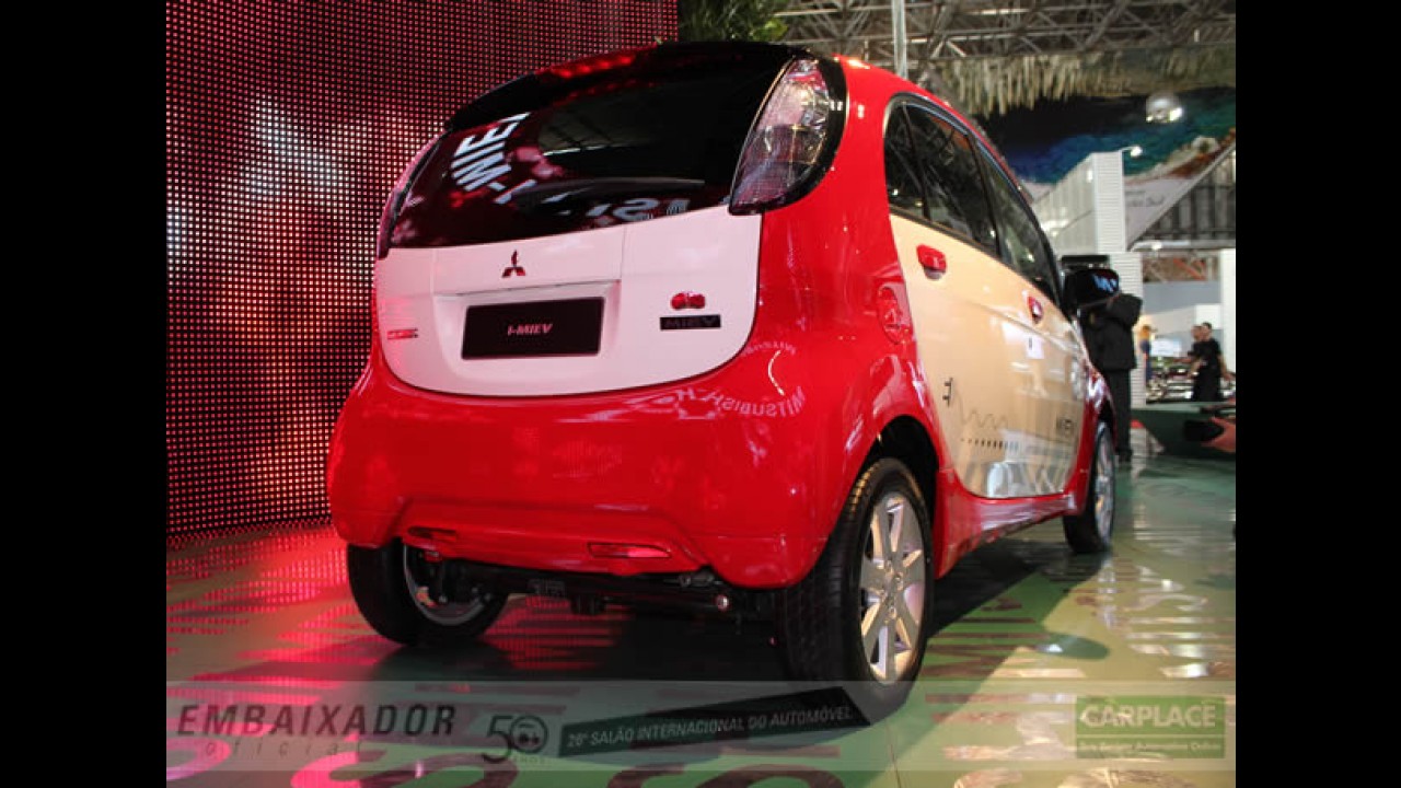 Salão do Automóvel: Mitsubishi apresenta o compacto elétrico i-MiEV