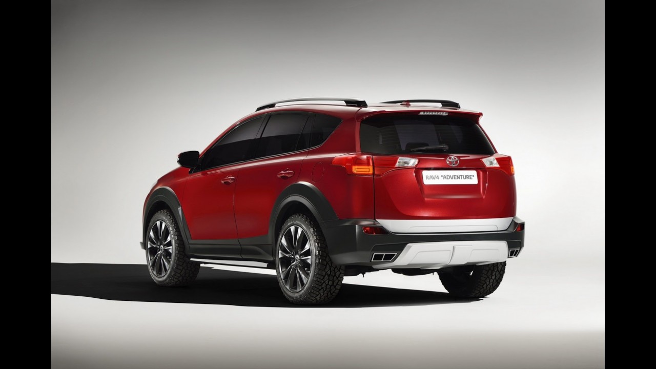 Salão de Genebra: Toyota mostra RAV-4 Adventure e Auris Touring Sports Black