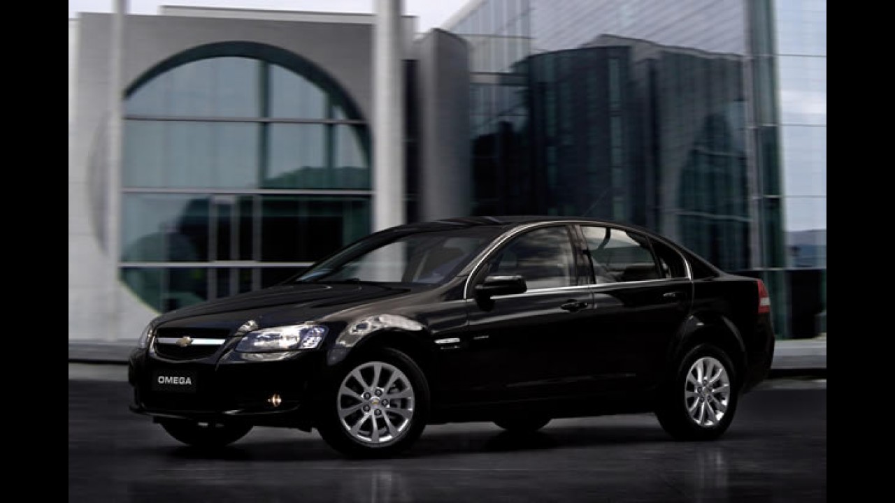 Chevrolet lança o Omega Fittipaldi - Sedan traz motor V6 3.6 litros de 292 cv com injeção direta
