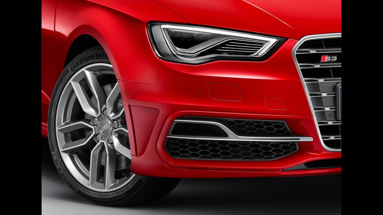Audi S3 Sportback 2014: 300 cv e 0 a 100 km/h em 5 segundos!