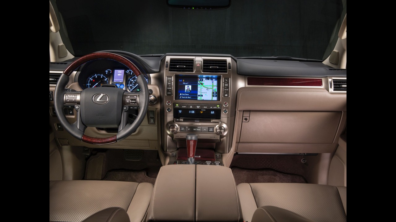 Lexus mostra GX 2014 com novo visual e preço reduzido nos EUA